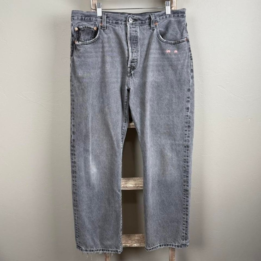 Levi Strauss Black Faded 501 Button Fly Denim Cat Embroidered Jeans 32x28